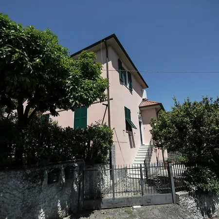 La Casa Di Giada Semesterbostad La Spezia