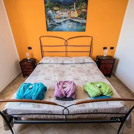 La Casa Di Giada Semesterbostad La Spezia