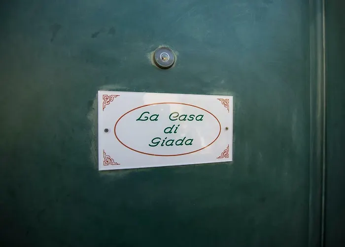 La Casa Di Giada * Ла-Спеція